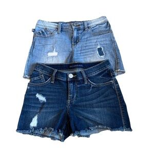 Rock & Republic Women's Size 2 Hula Distressed Denim Shorts Light/Dark Wash Pair